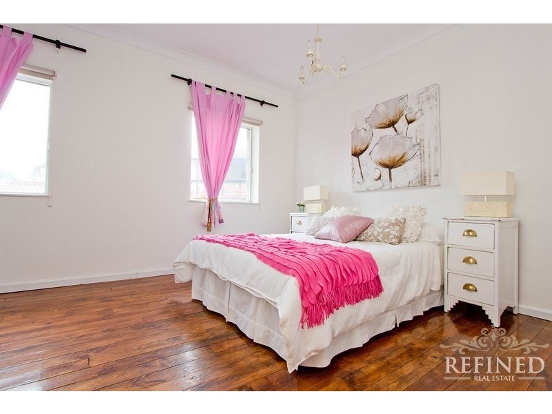 18 Edinburgh Road, Modbury SA 5092