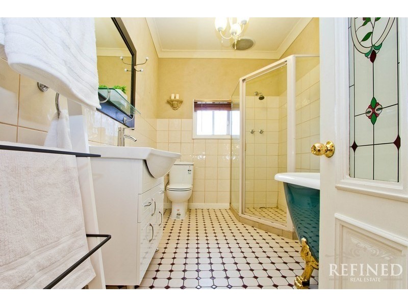 18 Edinburgh Road, Modbury SA 5092