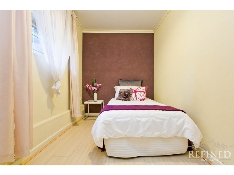 18 Edinburgh Road, Modbury SA 5092