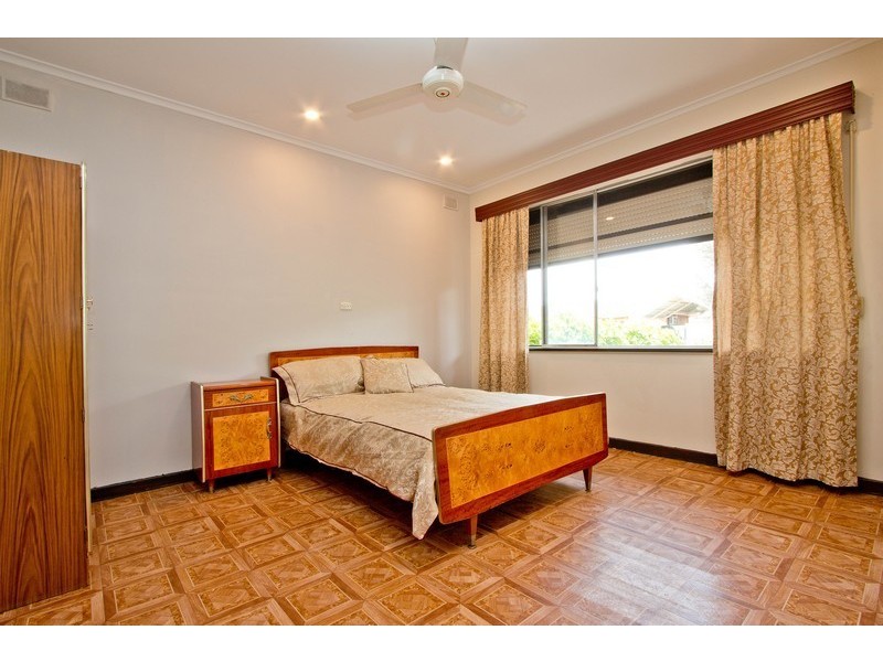 8 Hilda Avenue, Newton SA 5074