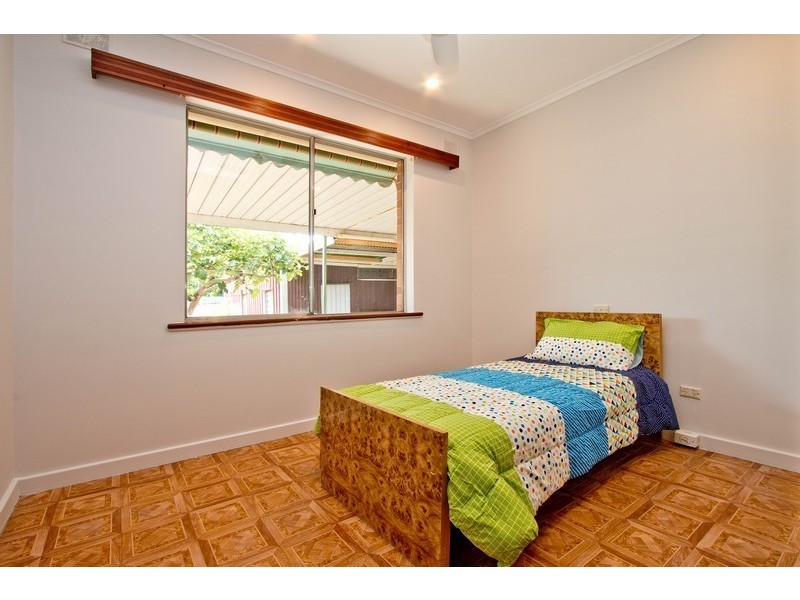 8 Hilda Avenue, Newton SA 5074