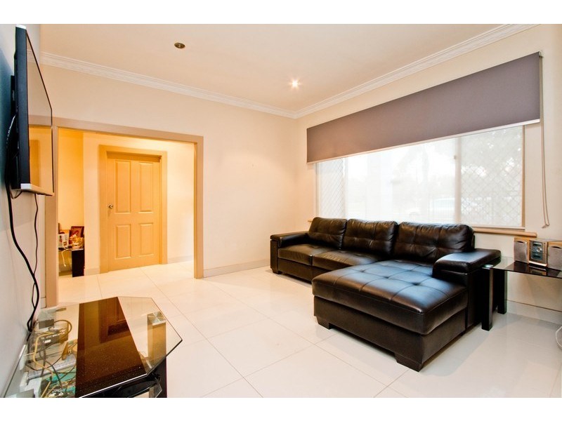 33 Leven Avenue, Seaton SA 5023