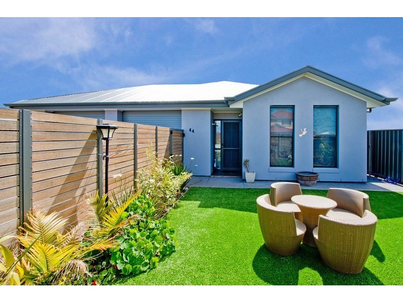 44 Blanche Parade, Hindmarsh Island SA 5214