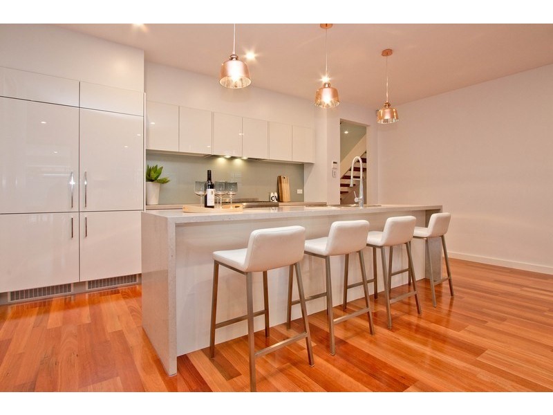 21 Hobart Road, Henley Beach South SA 5022