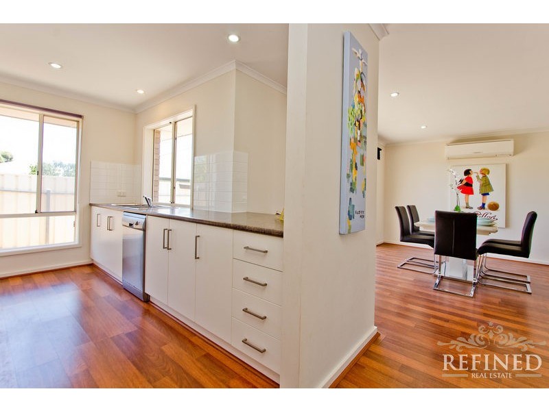 8 Rider Street, Seacombe Gardens SA 5047
