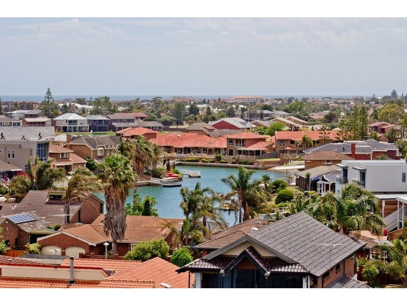 65/155 Brebner Drive, West Lakes SA 5021