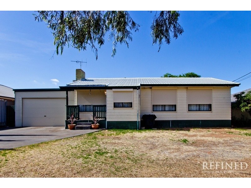 11 Clacton Road, Dover Gardens SA 5048