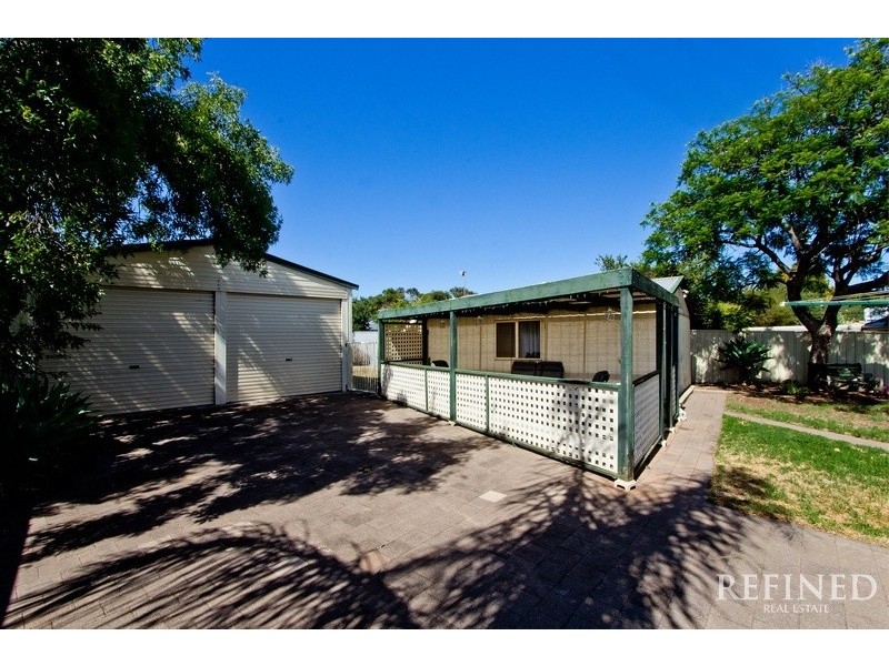 11 Clacton Road, Dover Gardens SA 5048