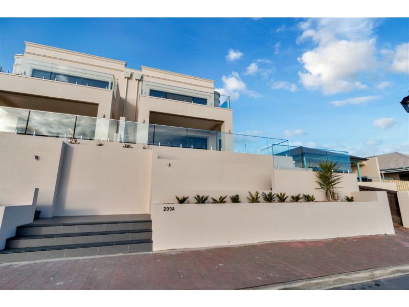 209a Esplanade, Seacliff SA 5049