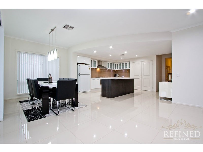 82 Henley Beach Road, Henley Beach SA 5022