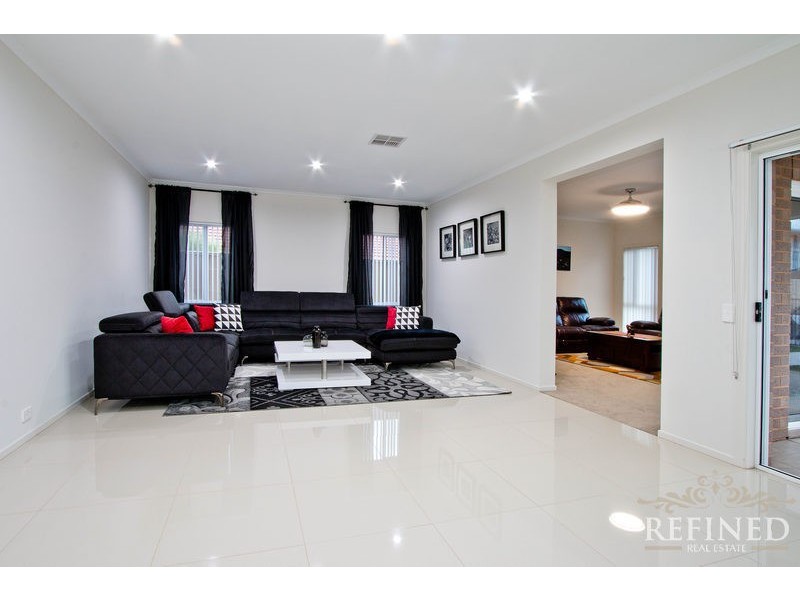 82 Henley Beach Road, Henley Beach SA 5022
