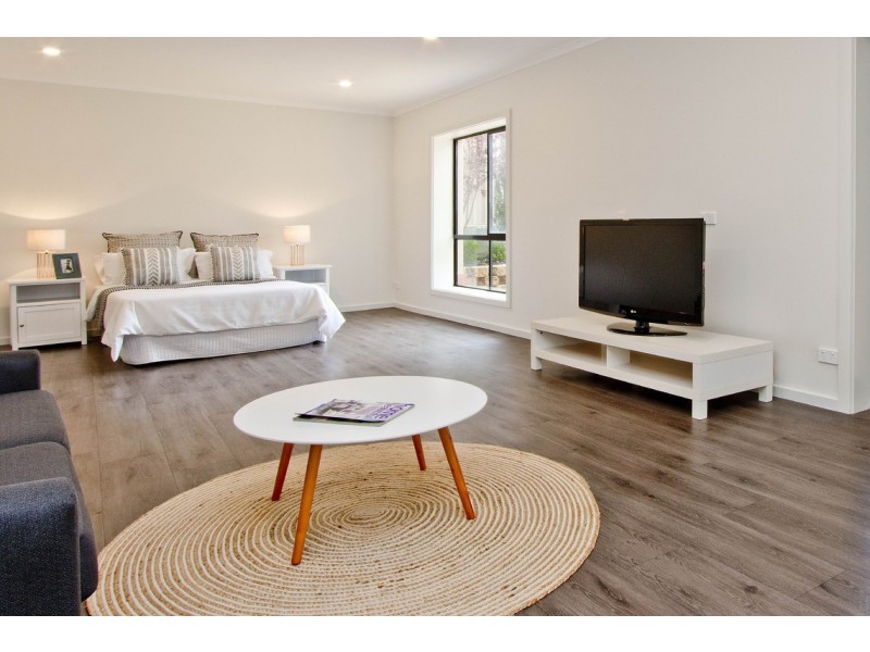 330 Milne Road, Modbury Heights SA 5092