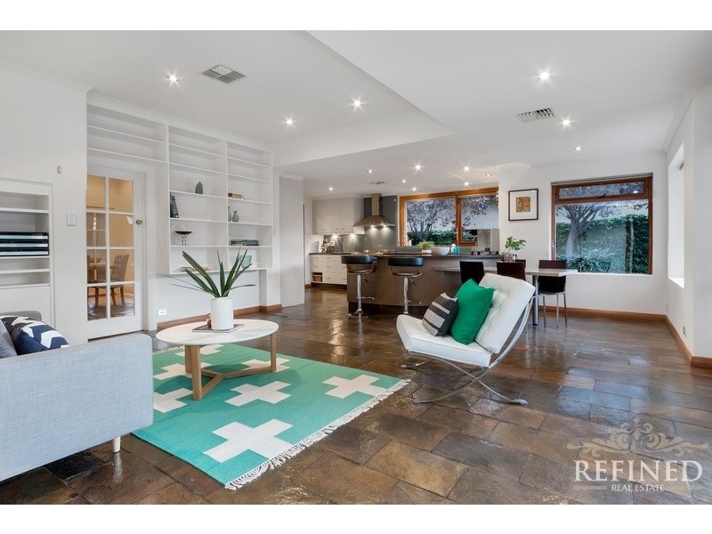 17A Pier Street, Glenelg SA 5045