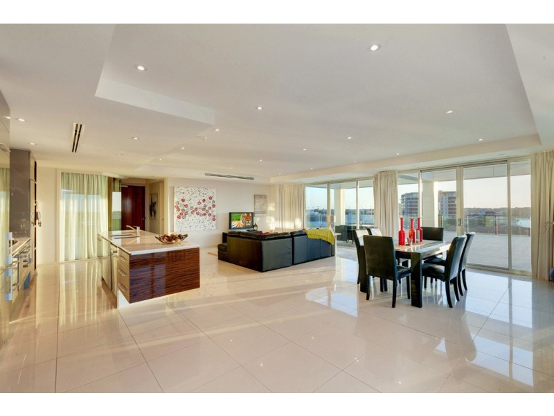37/155 Brebner Drive, West Lakes SA 5021