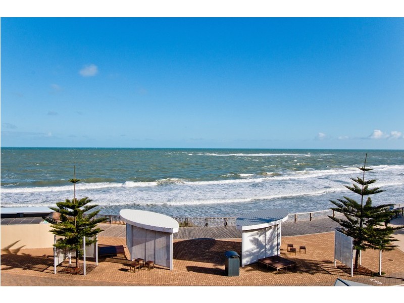 201/50 Esplanade, Christies Beach SA 5165