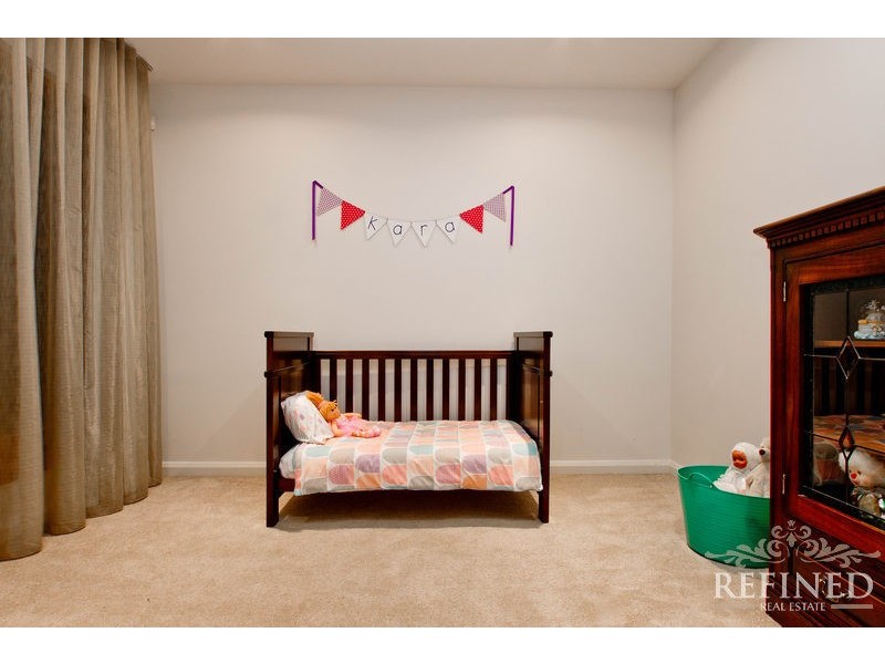 15 Acacia Avenue, Campbelltown SA 5074