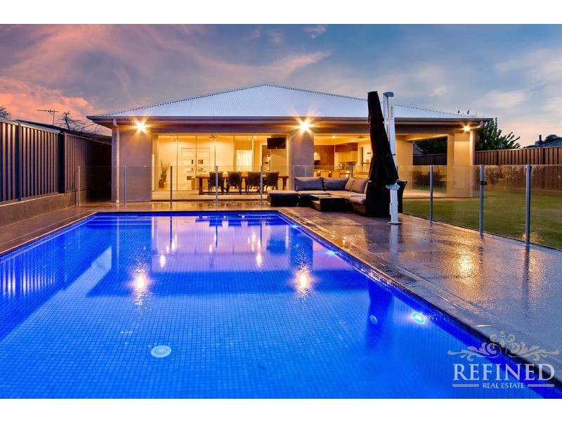 15 Acacia Avenue, Campbelltown SA 5074