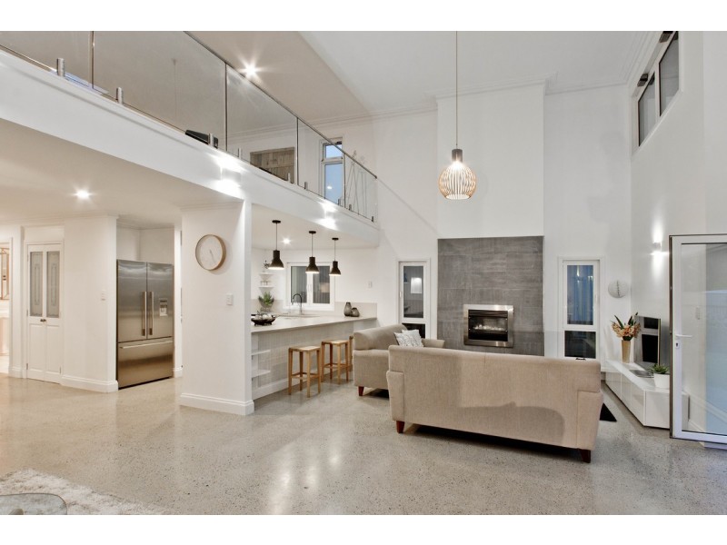 15 Avenue Road, Prospect SA 5082