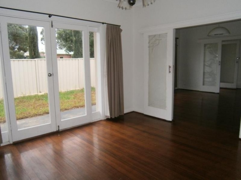 24 Leicester Street, West Richmond SA 5033