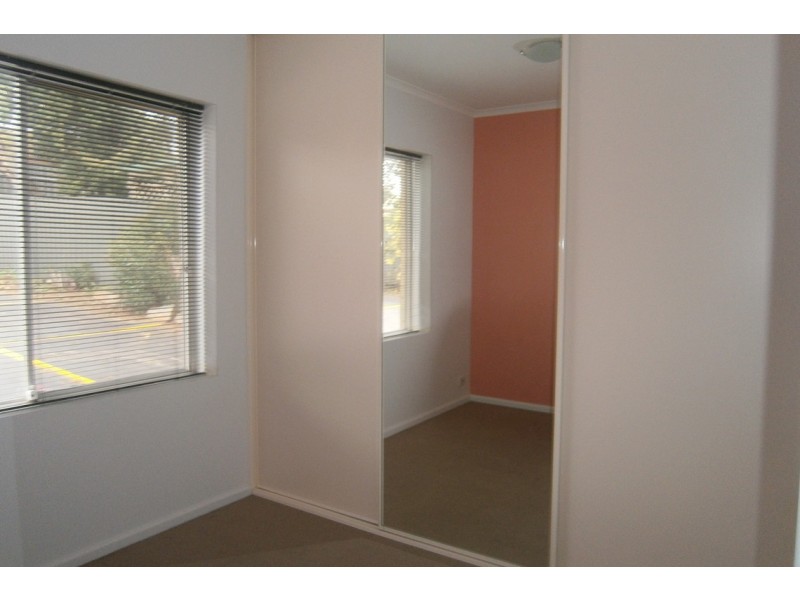 2/7 Graham Place, Prospect SA 5082