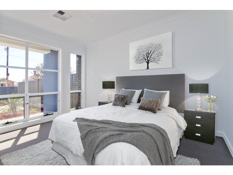 143 Trimmer Parade, Seaton SA 5023