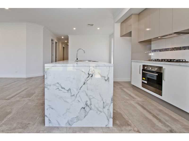 143 Trimmer Parade, Seaton SA 5023