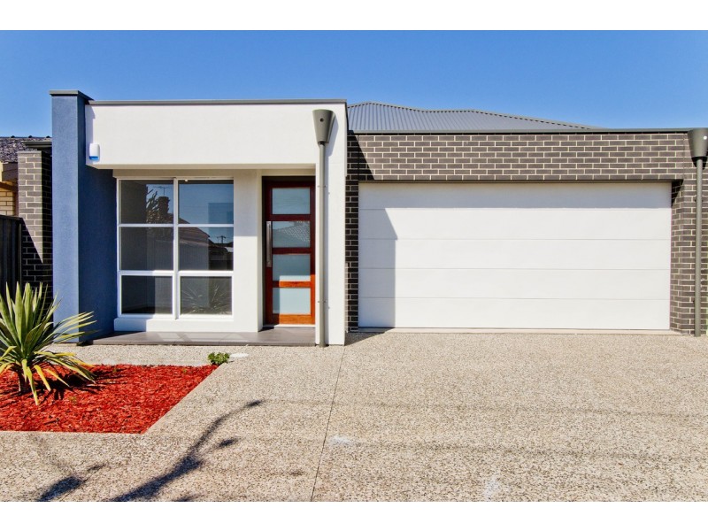 143 Trimmer Parade, Seaton SA 5023
