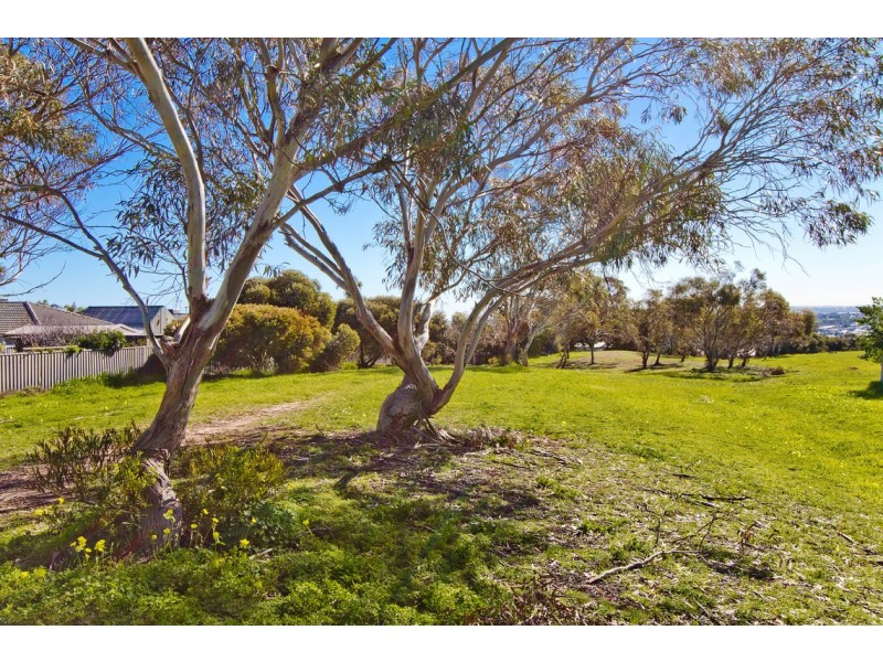 7 Corbyn Court, Moana SA 5169