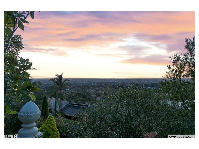 21 Woodhouse Crescent, Wattle Park SA 5066