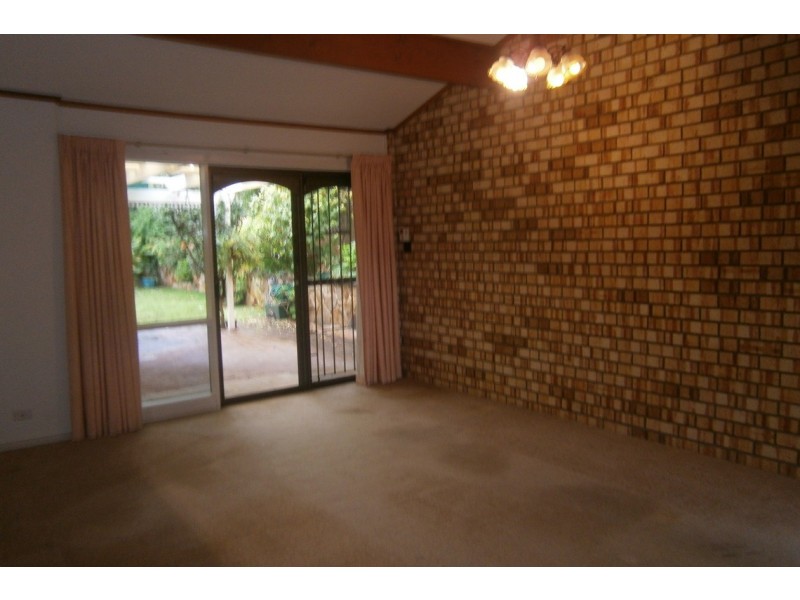 21 Woodhouse Crescent, Wattle Park SA 5066