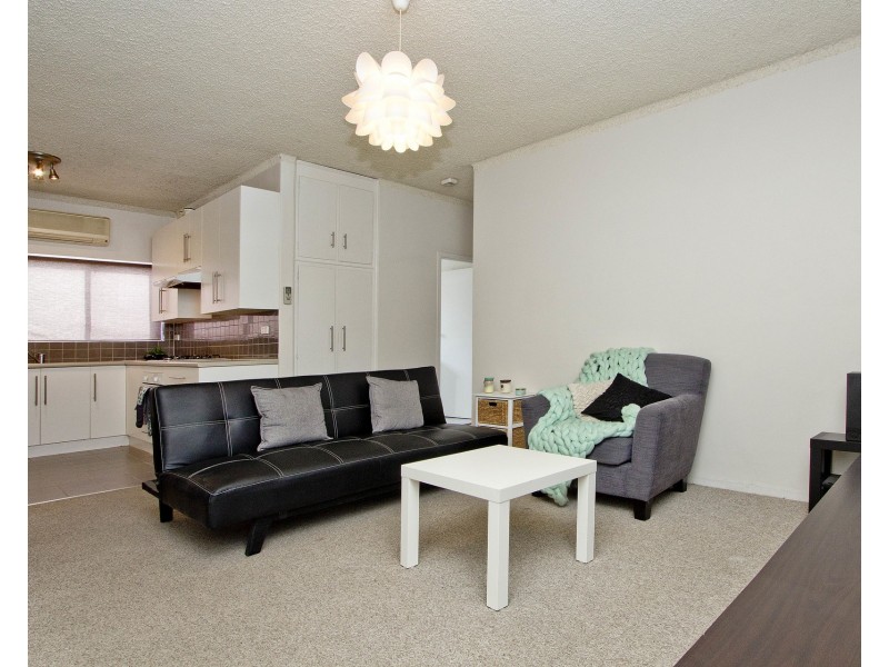 1/12 McQuillan Avenue, Renown Park SA 5008