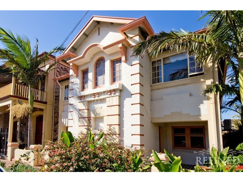 4/20 Sussex Street, Glenelg SA 5045