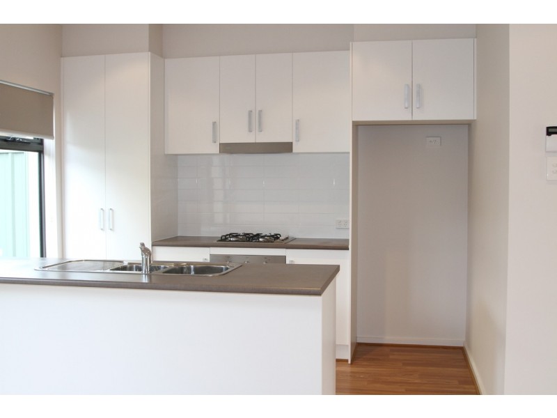 2/60-68 Augustine, Mawson Lakes SA 5095