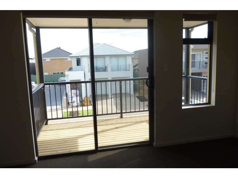 2/60-68 Augustine, Mawson Lakes SA 5095