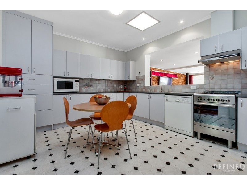 13 Loch Lomond Drive, Modbury SA 5092