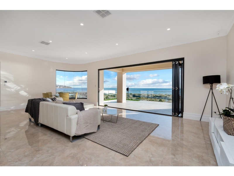 209 Esplanade Esplanade, Seacliff SA 5049