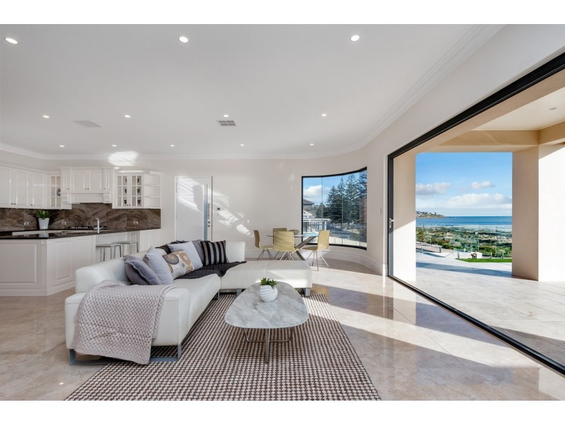 209 Esplanade Esplanade, Seacliff SA 5049