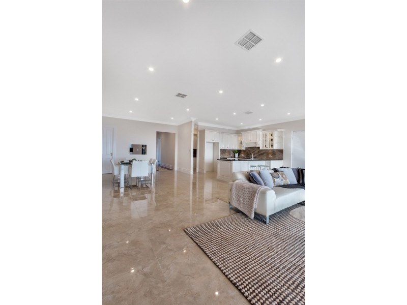 209 Esplanade Esplanade, Seacliff SA 5049