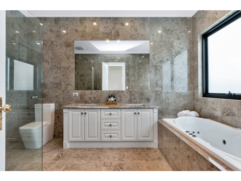 209 Esplanade Esplanade, Seacliff SA 5049