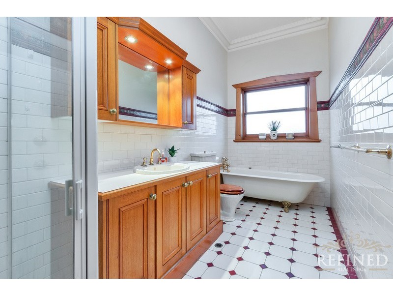 37 Acacia Avenue, Campbelltown SA 5074