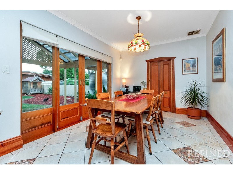 37 Acacia Avenue, Campbelltown SA 5074