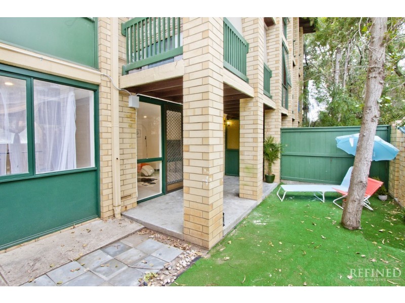 10/2 Ferguson St Street, Glenelg North SA 5045