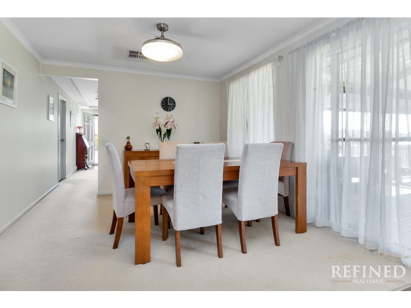 7 John Murray Drive, Williamstown SA 5351