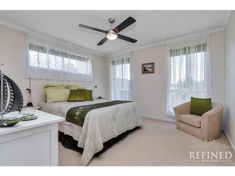 7 John Murray Drive, Williamstown SA 5351