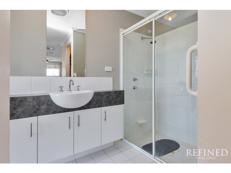 7 John Murray Drive, Williamstown SA 5351