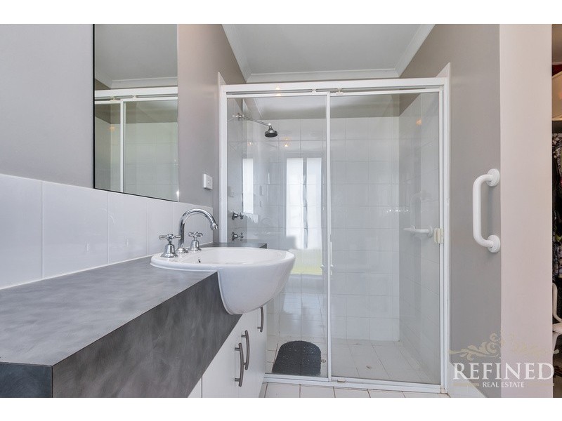 7 John Murray Drive, Williamstown SA 5351