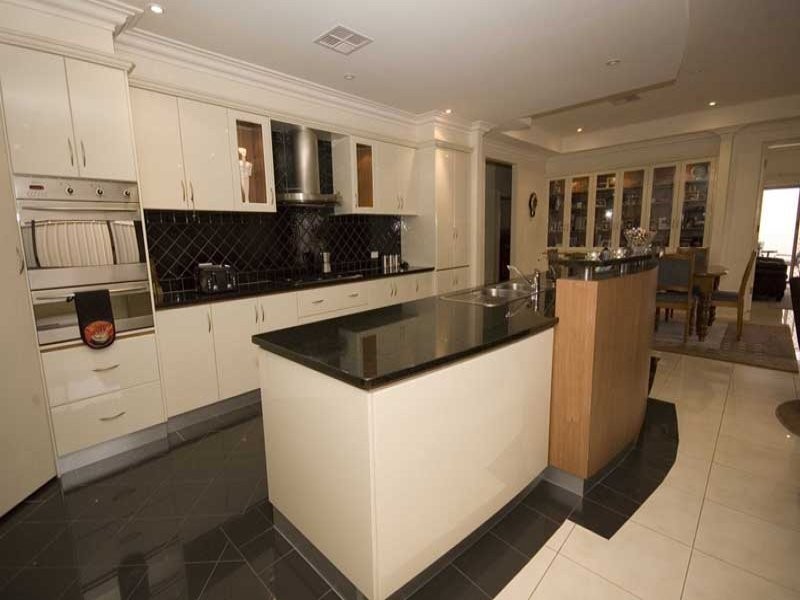 8 Leonard Street, Magill SA 5072