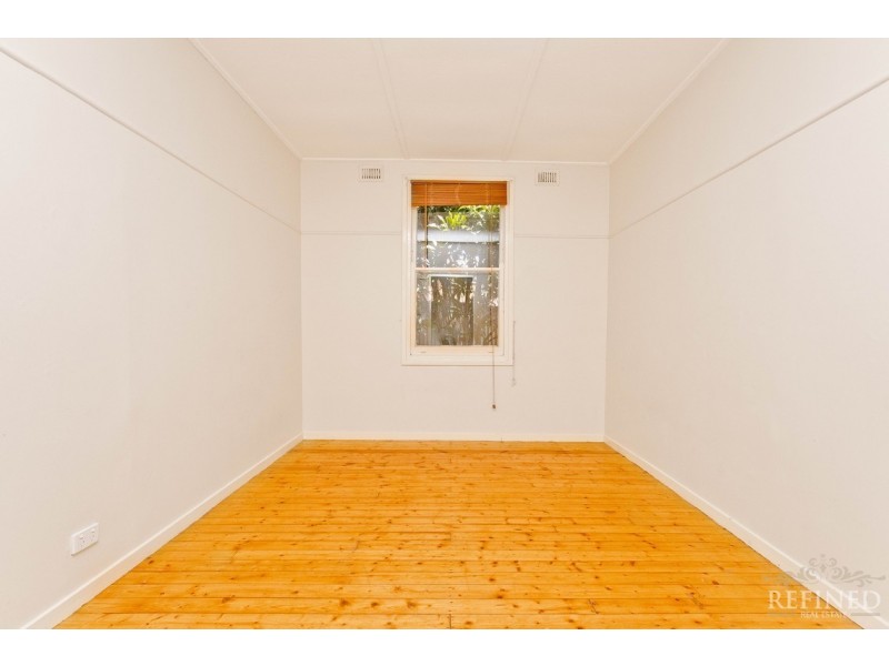 25 Neath Avenue, Dover Gardens SA 5048