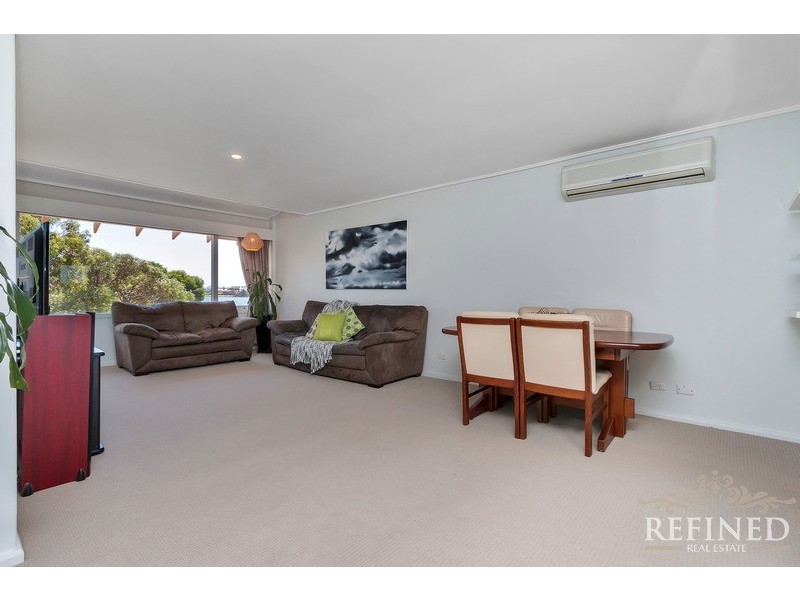 4/82 Military Road, Tennyson SA 5022