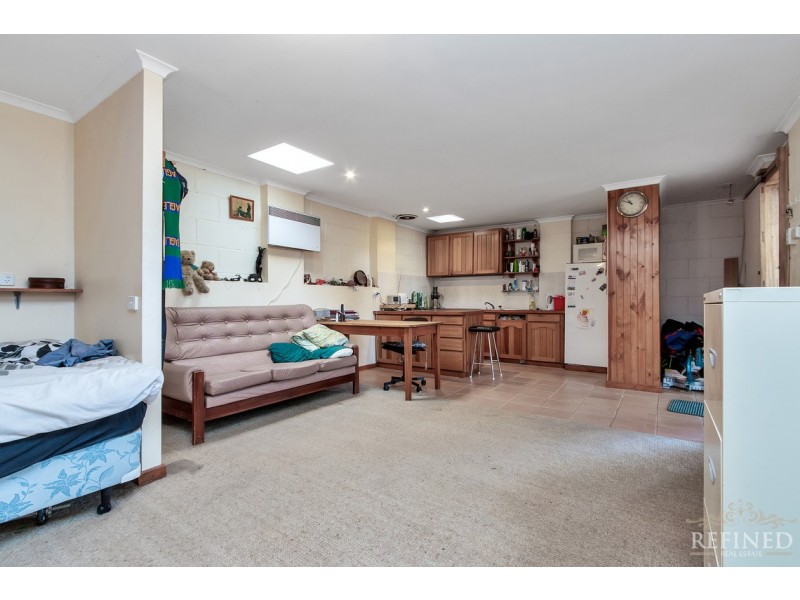 16 Munro Avenue, Seaton SA 5023